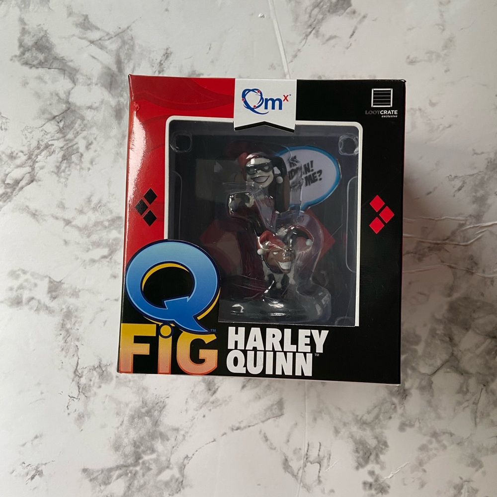 Harley Quinn Q - Figure (Suicide Squad Loot Crate Exclusive figurines)